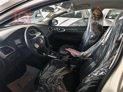 نيسان سيلفي